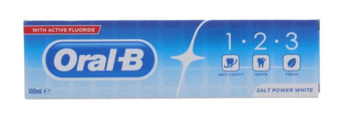 drugstoreonline.co.uk - Oral B 100ML Toothpaste 123 Salt White